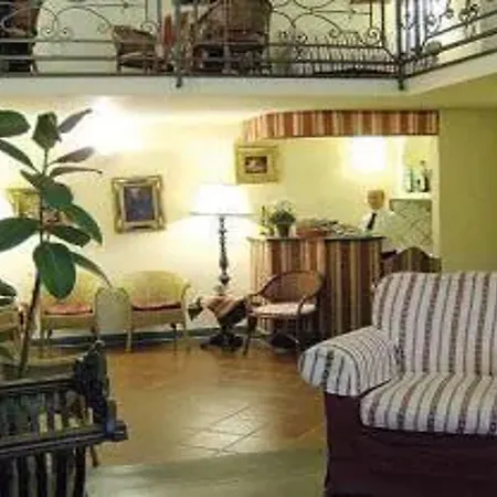 Unicorno Hotel 3*