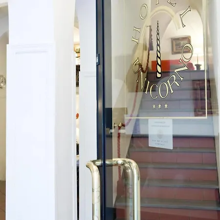 Hotel Unicorno 3*